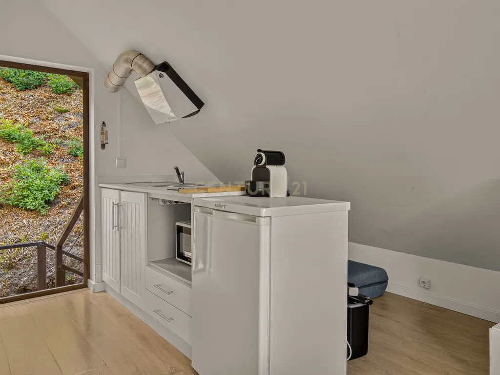 Investimento Raro no Gerês – Propriedade com 3 Apartamentos Independentes e Vista Deslumbrante para a Albufeira da Caniçada - Image 24