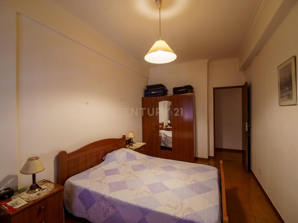 Apartamento T3 Almada - Image 13