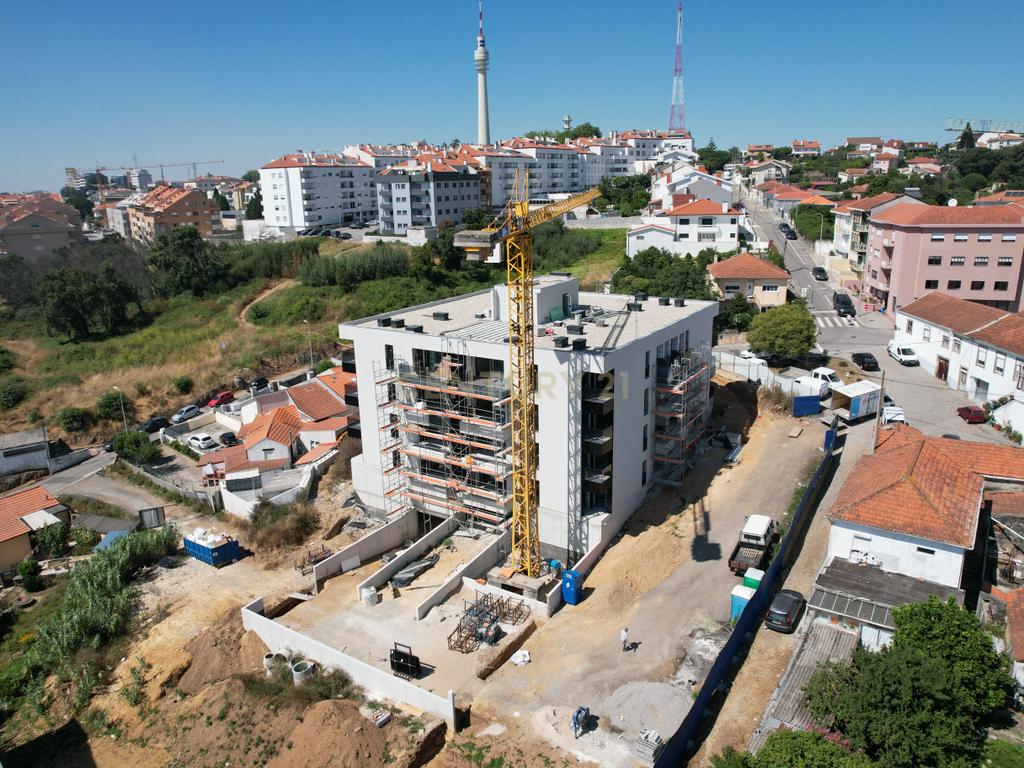 Apartamento T2   - A 700m Metro -Hospital S.Silva - Linha Amarela Metro - Image 35