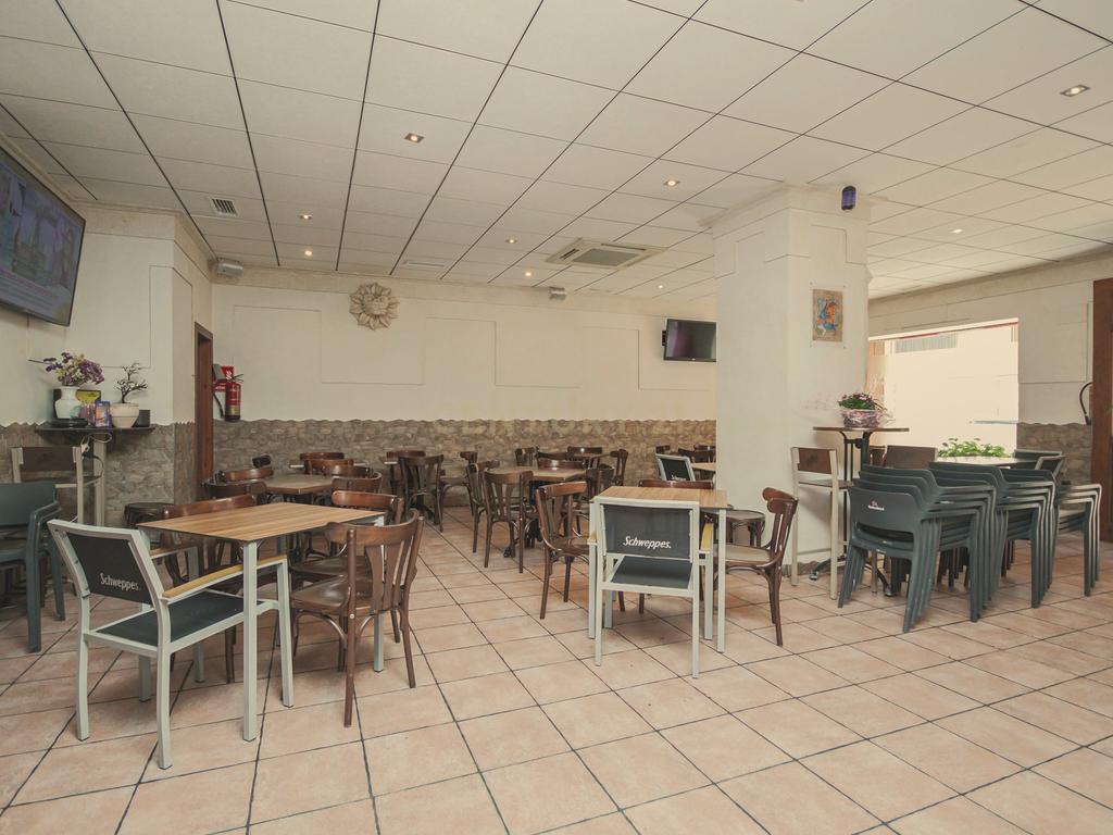 Traspasse de Café Bar totalmente operacional em Torrellano – Pronto para começar! - Image 21
