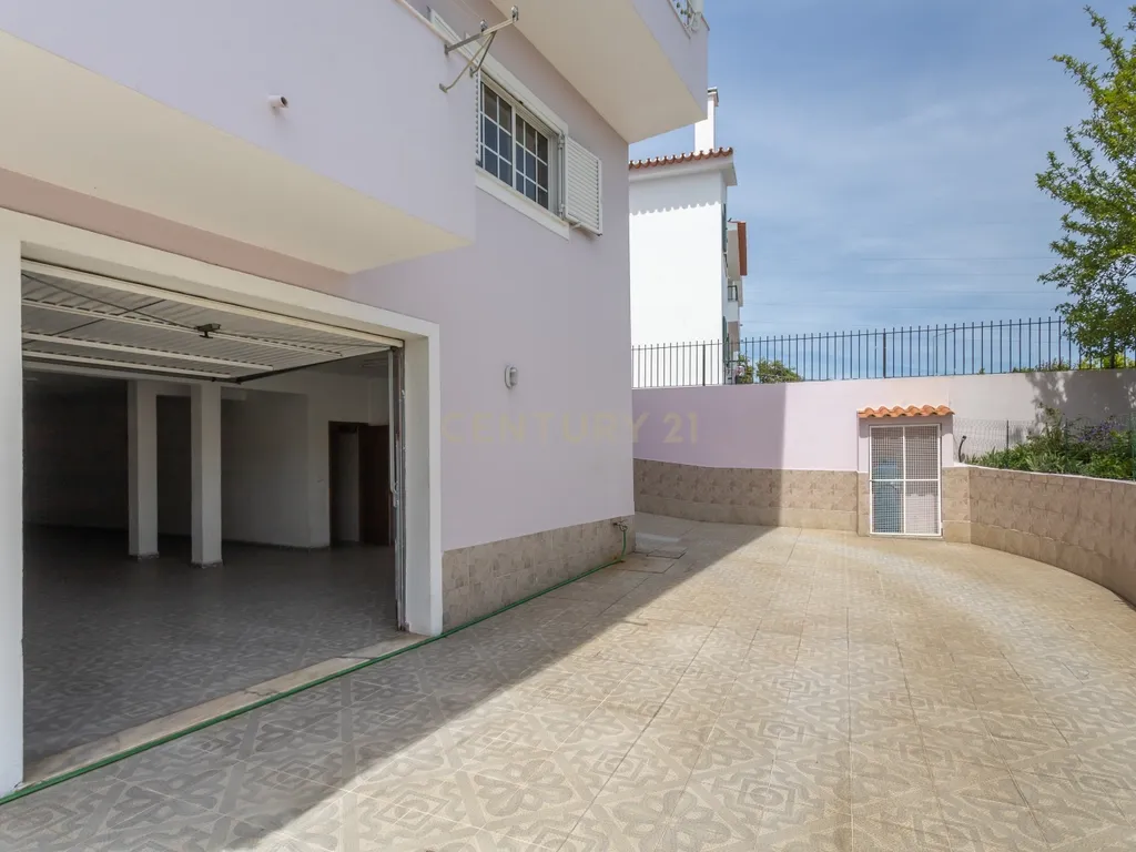 Moradia de 6 assoalhadas em lote de 500 m2 - Image 41