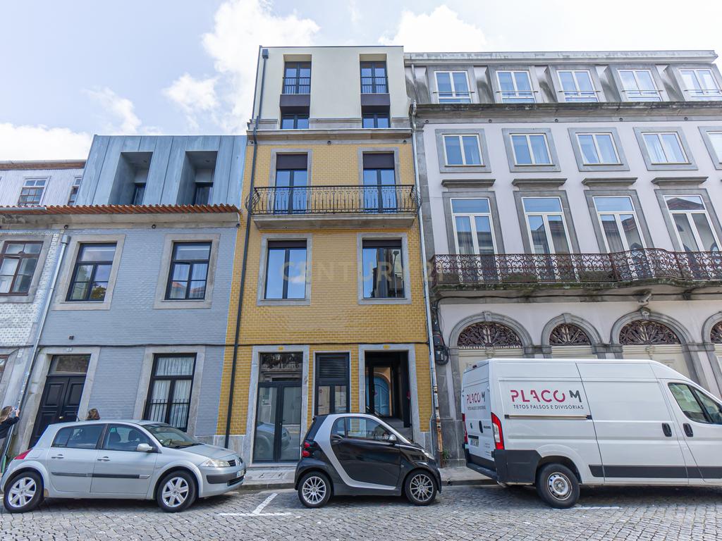 T1 na Rua da Firmeza - Baixa do Porto - Image 1