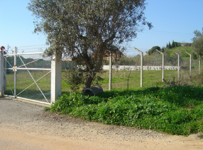 Terreno para Condomínio Fechado com Projeto de 6 Moradias - Sado / Setúbal - Image 2