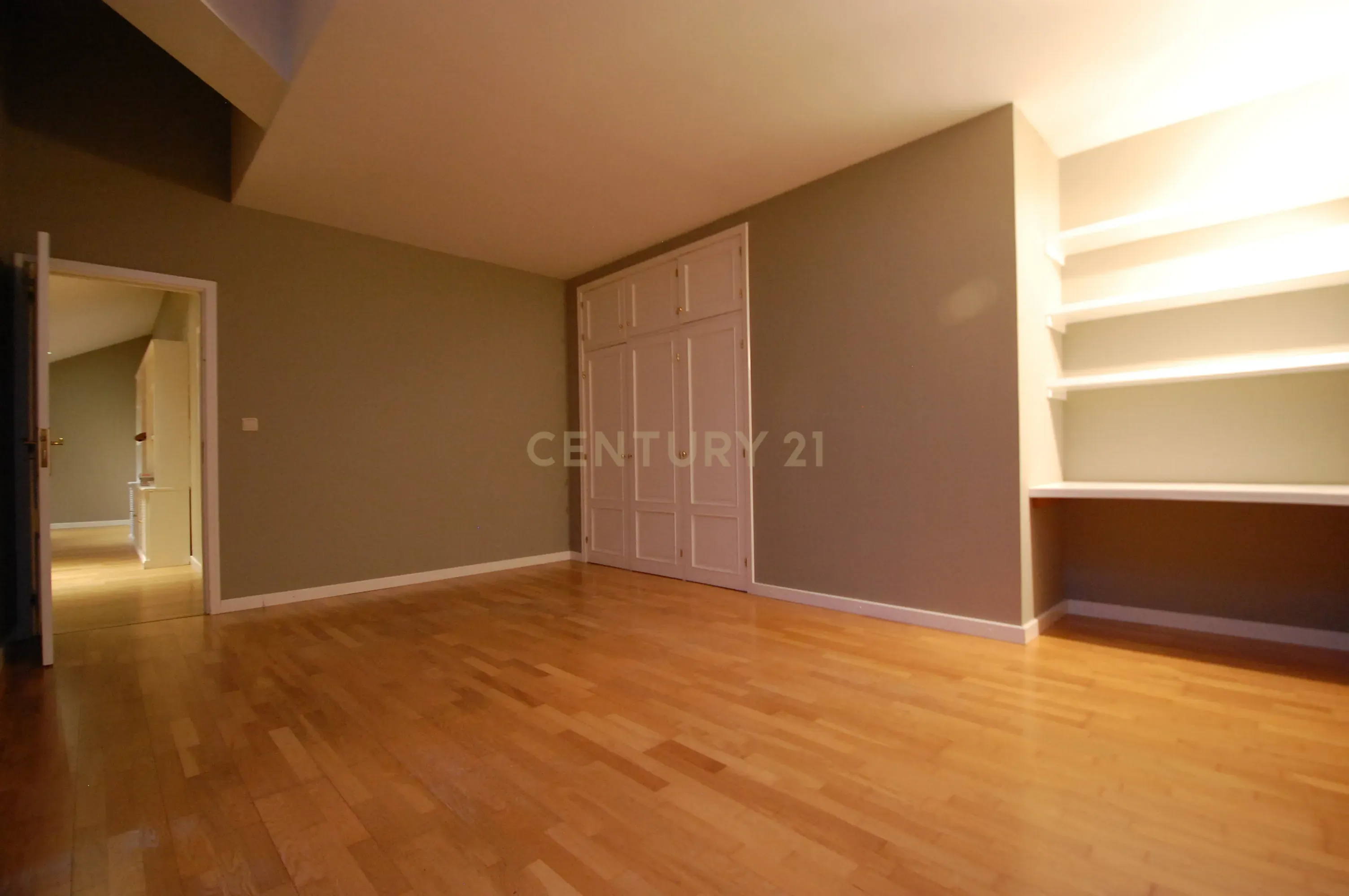 Apartamento T5 à venda em Sintra (Santa Maria e São Miguel, São Martinho e São Pedro de Penaferrim), Sintra — foto 15