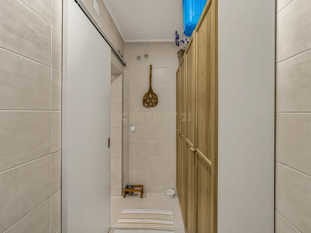 Moradia T3 isolada com garagem, Quinta do Conde - Image 7