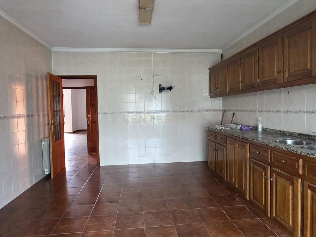 Apartamento T2 Alpendorada - Marco de Canaveses - Image 5