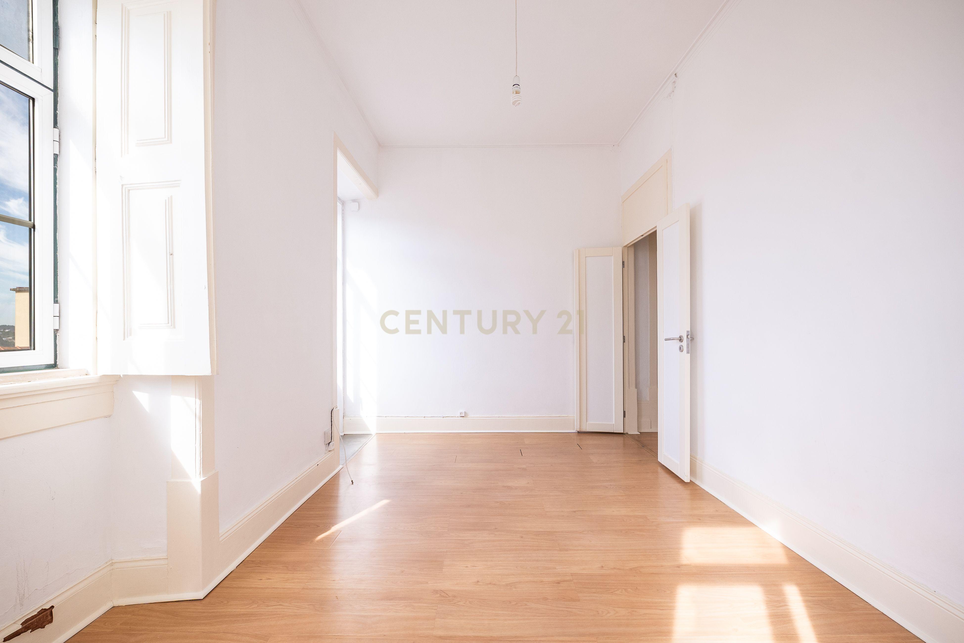 Apartamento T3 à venda em Coimbra (Sé Nova, Santa Cruz, Almedina e São Bartolomeu), Coimbra — foto 4