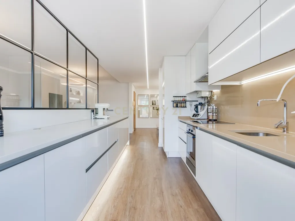 Apartamento como novo T3 – Quinta Da Graciosa, Estoril - Image 7
