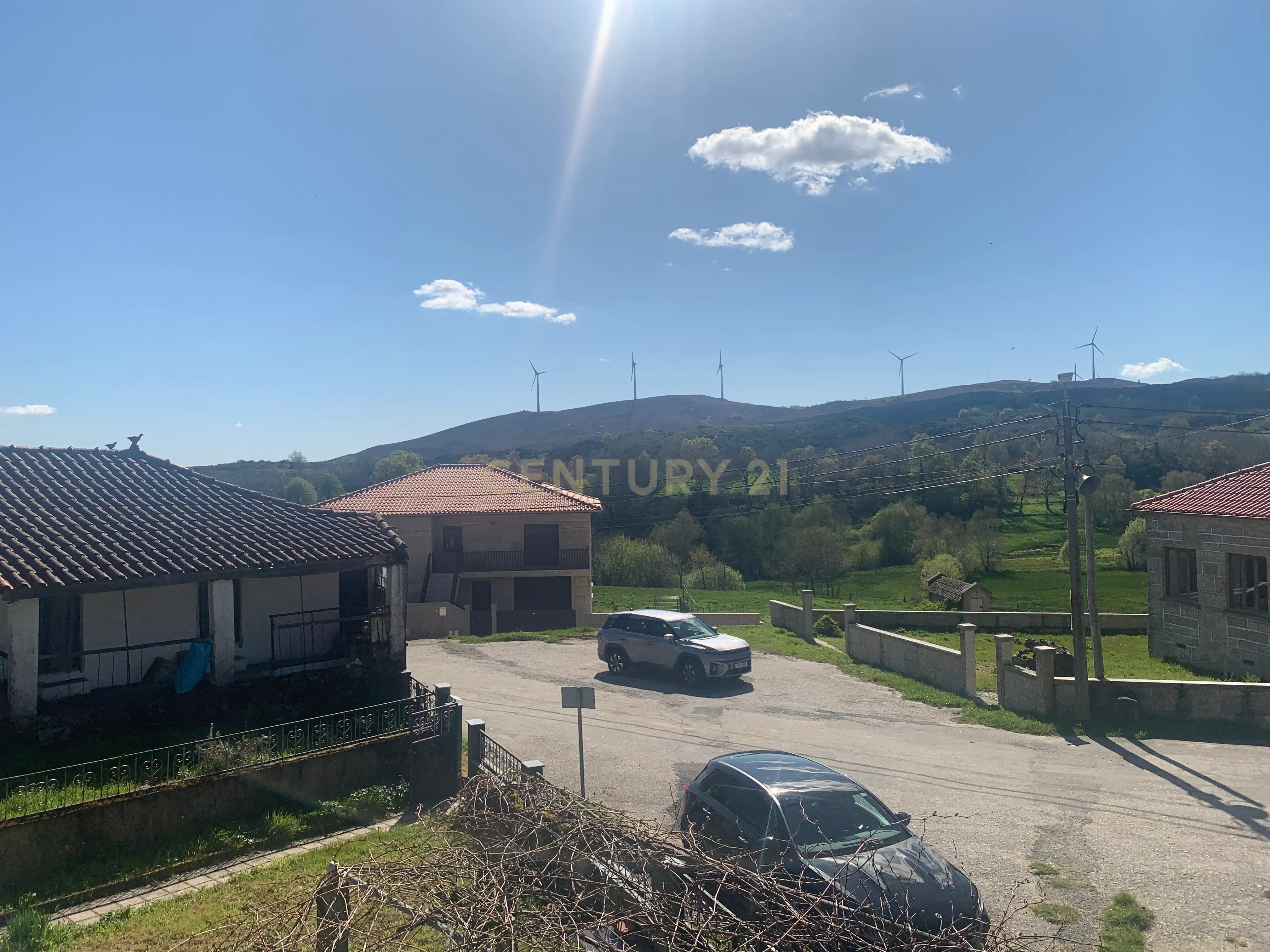 Casa pronta a habitar com garagem e terreno – a 2 km do Rio Rabagão - Image 33