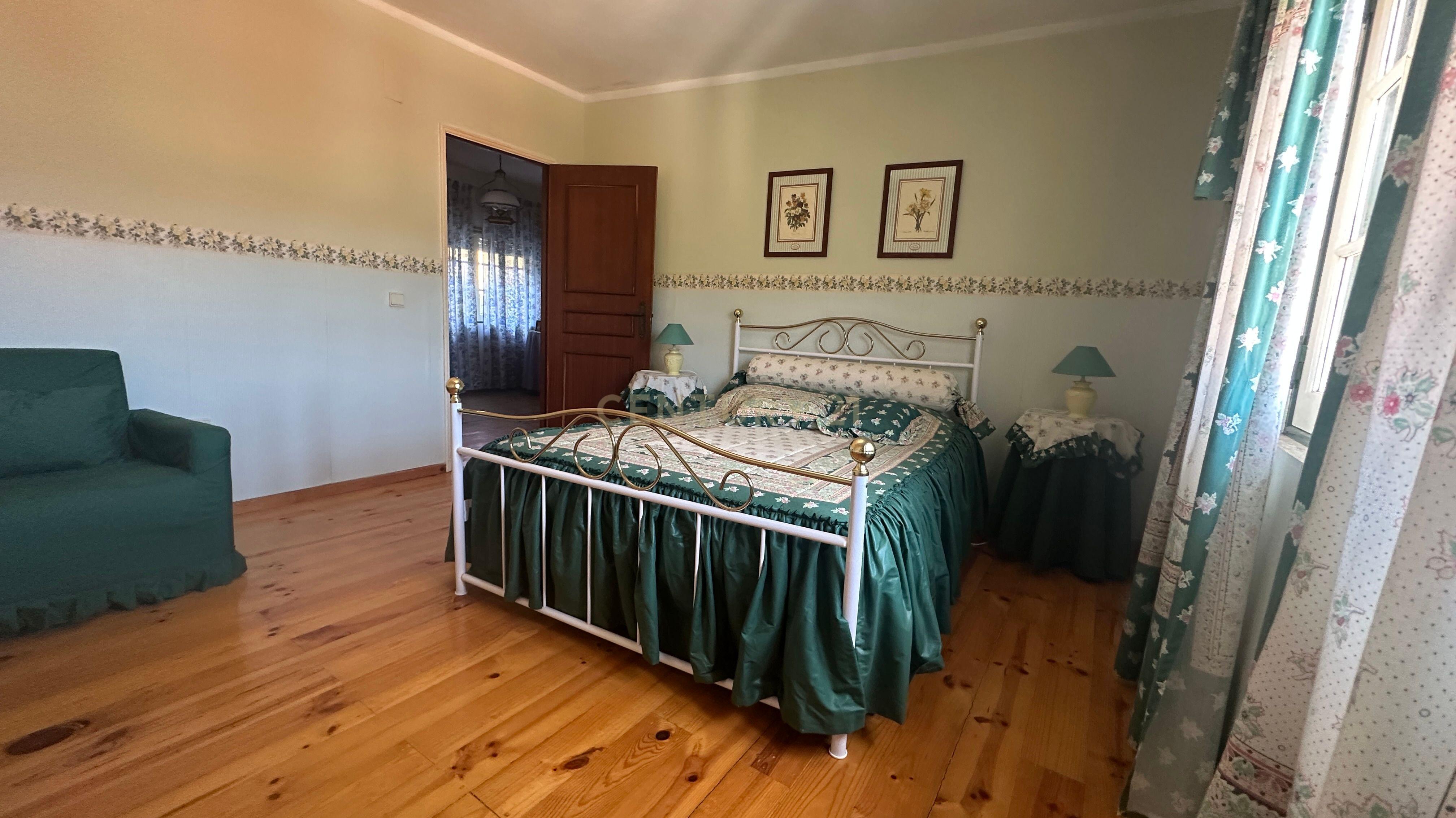 Fotografia 5 de Casa T3 "Pronta a Entrar" em Covelo do Gerês | O Seu Refúgio ao Preço de Saldo