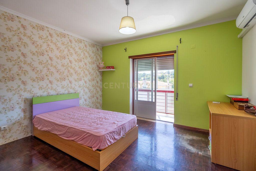 Fotografia 7 de Apartamento T3 no coração da vila de Arganil