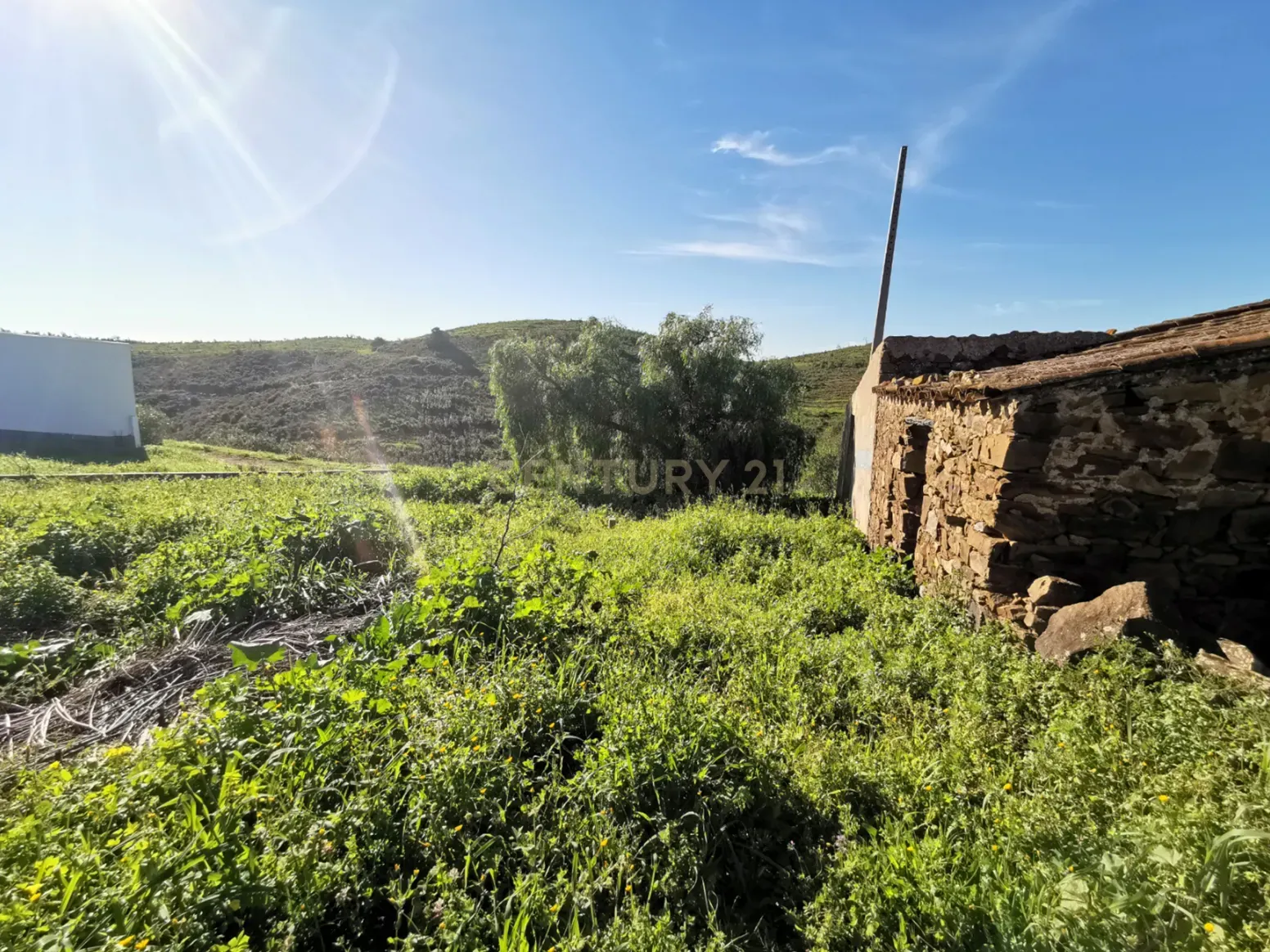 Fotografia 9 de Oportunidade! - Projeto Aprovado Para Moradia com Vista Mar e Serra