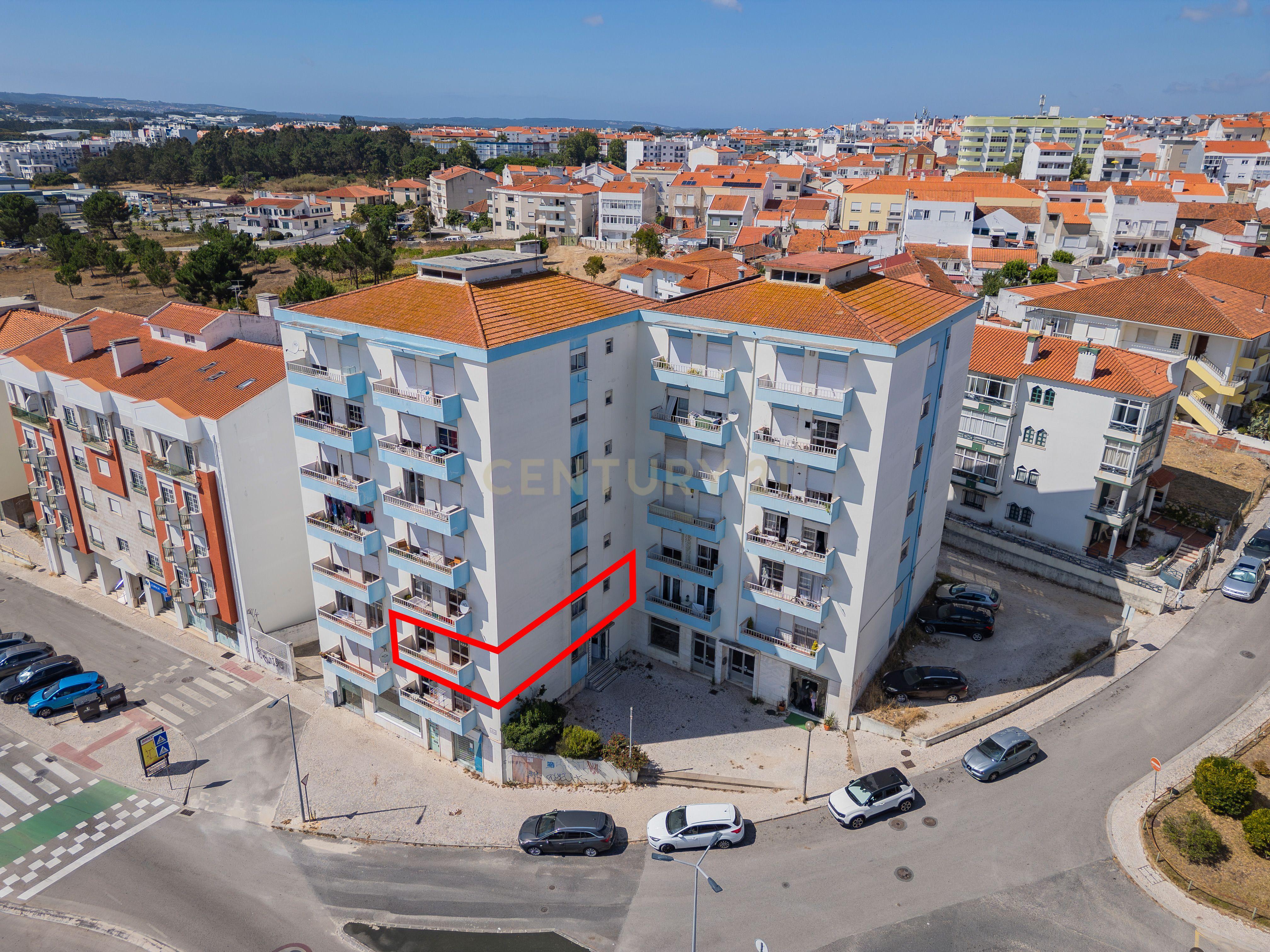 Fotografia 2 de Oportunidade de Investimento T3 junto ao Ensino Superior | Caldas da Rainha