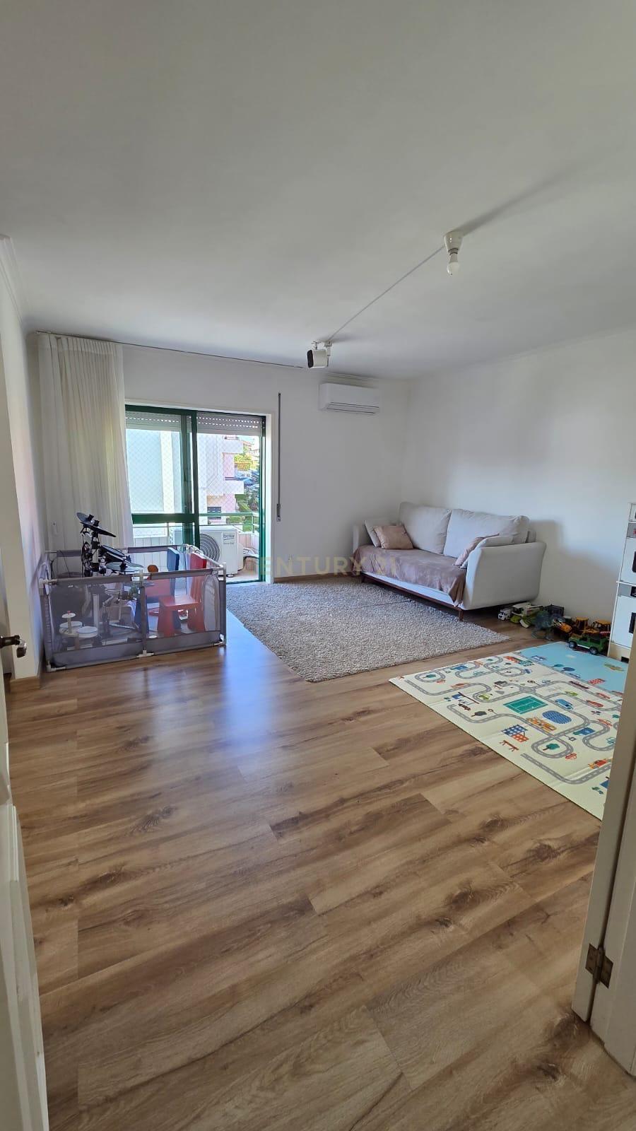 Fotografia 5 de T2 com Garagem e Arrumos | 98 m² | Moreira da Maia 289.500 €