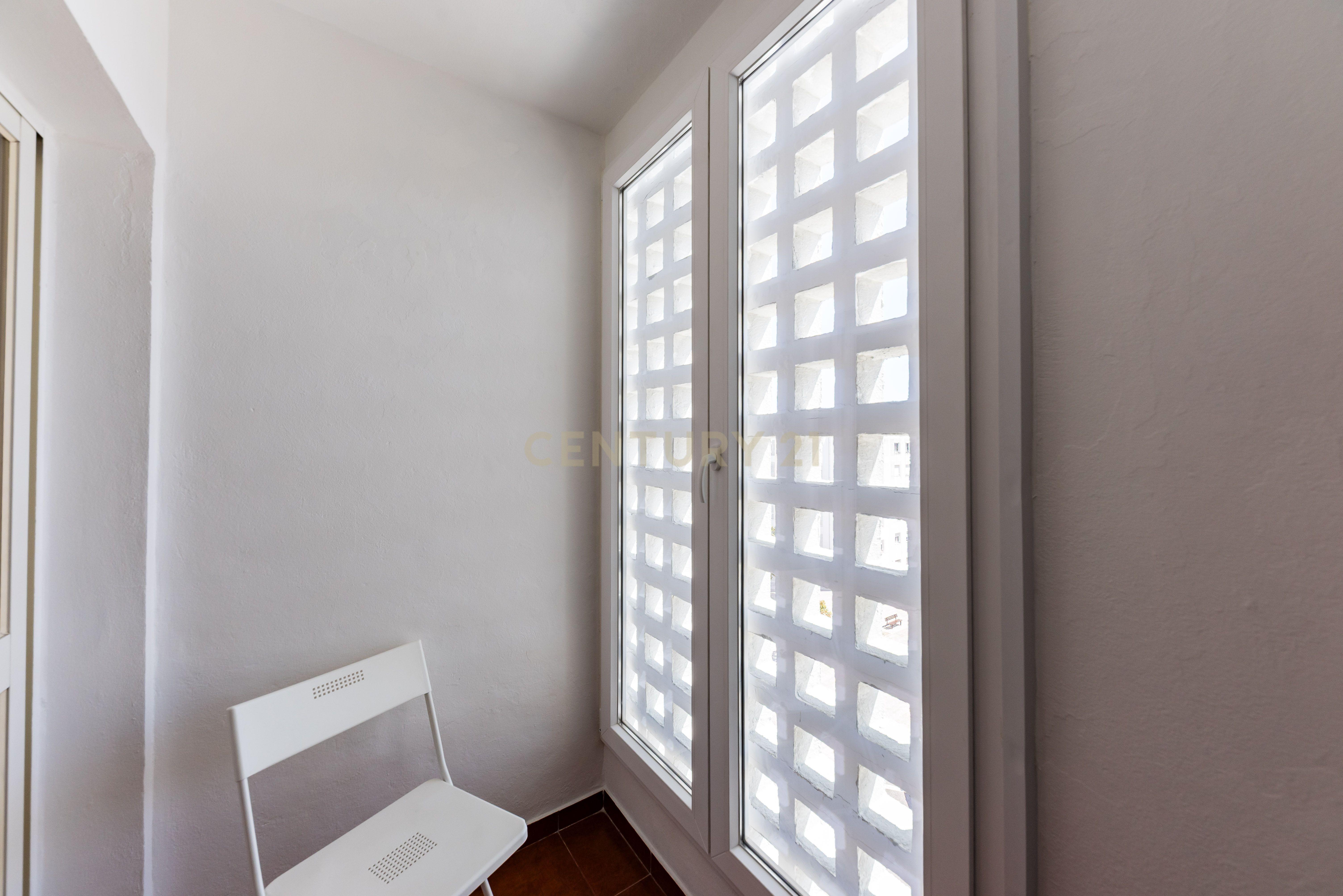 Fotografia 5 de Apartamento T1 - Vista desafogada e Luz natural