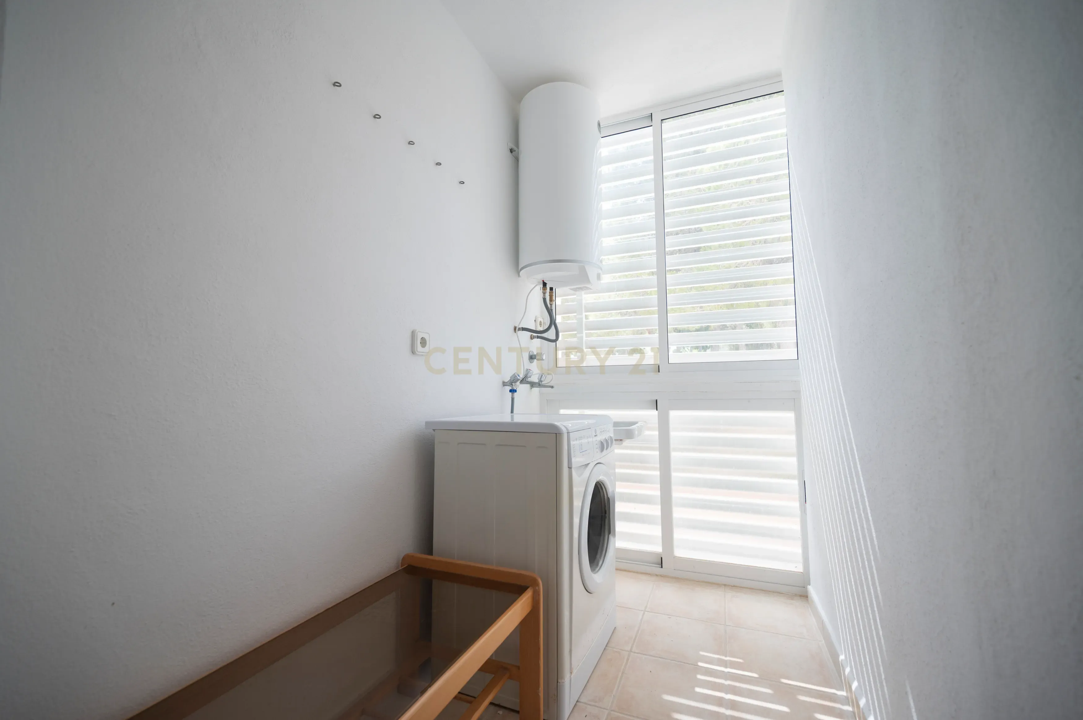 Acolhedor Apartamento na Urbanização Turmalina, Santa Eulalia – Ibiza - Image 20