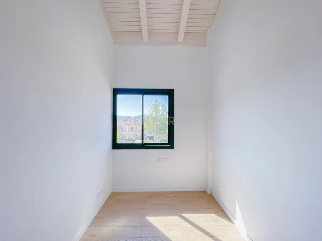 🏡 Uma nova vida em Hostalric: design, conforto e sustentabilidade - Image 23