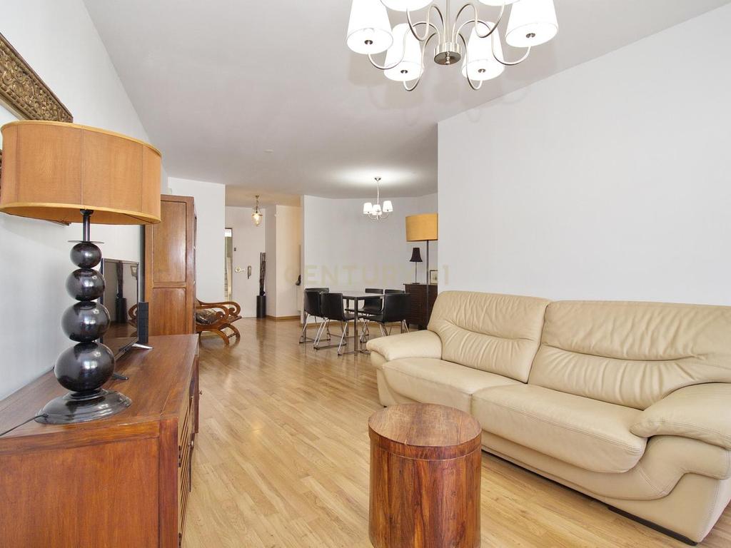 Apartamento T2 com Jardim e Piscina - Image 5