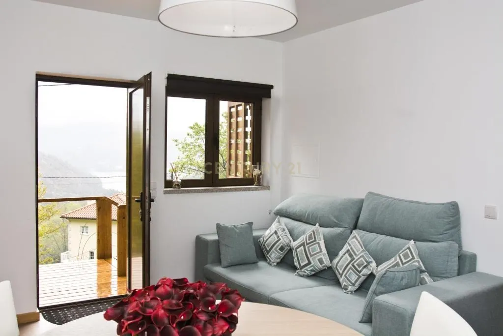 Magnífica Propriedade com 3 Apartamentos no Gerês ,Vista Rio - Image 22