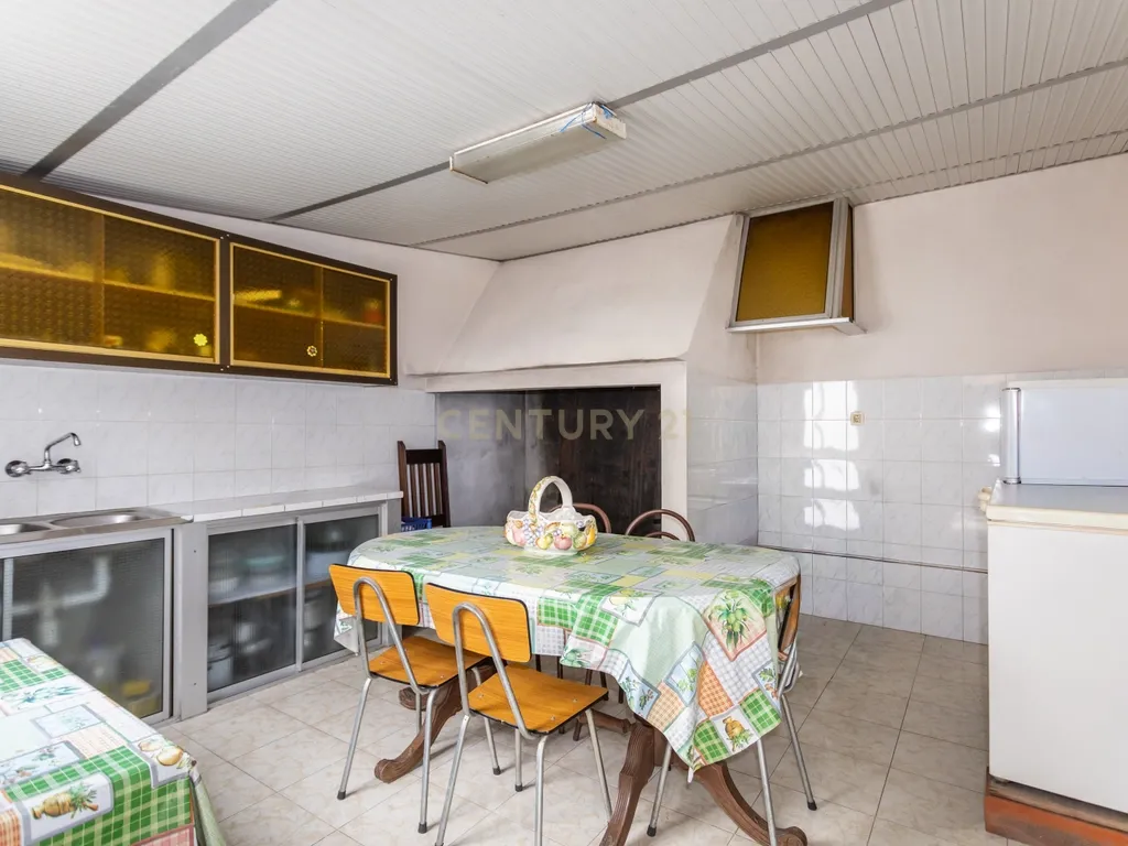 Moradia T3 com Sótão, Quintal e Excelente Potencial – Bairro Montevil, Alcácer do Sal - Image 17