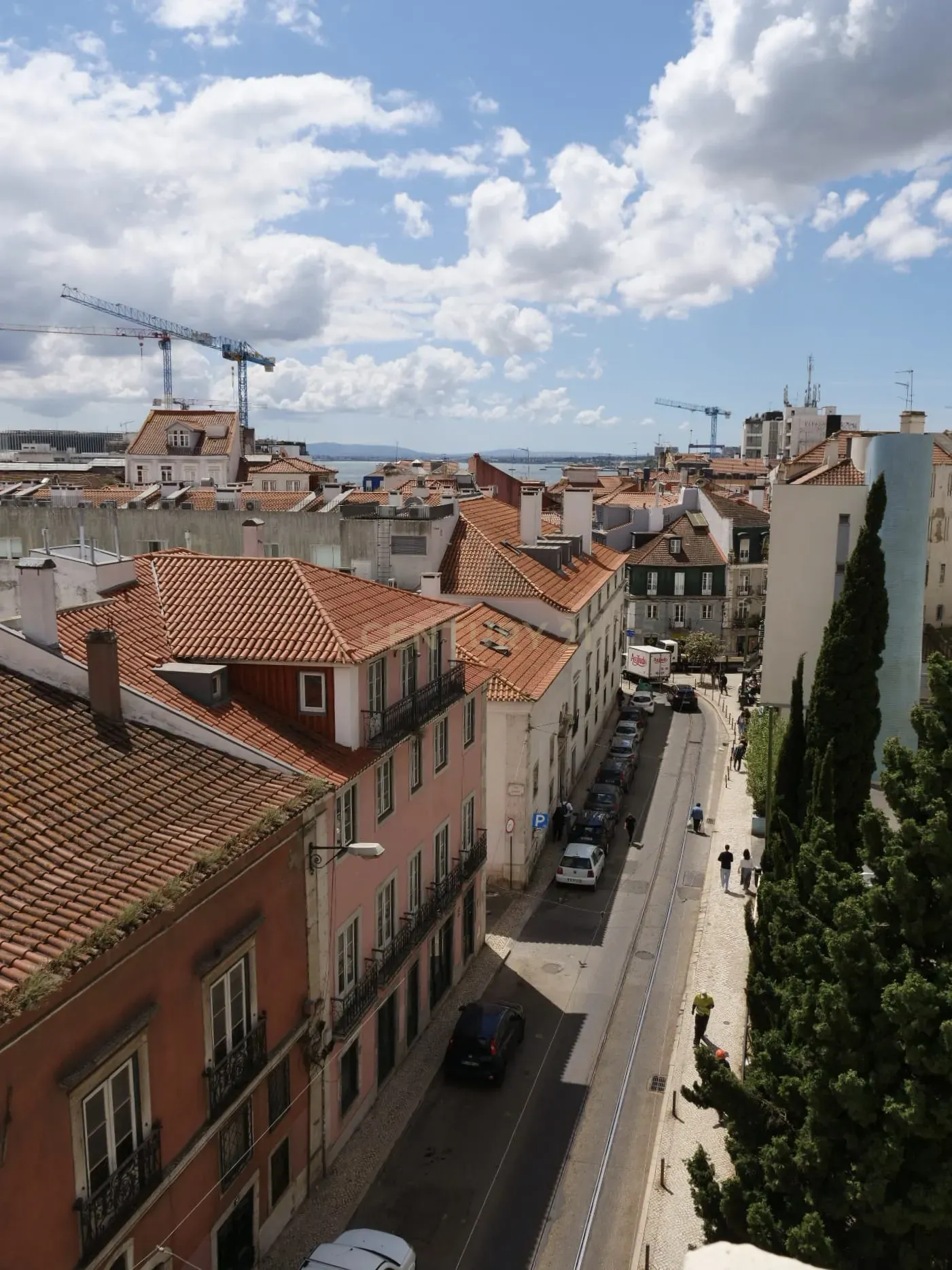 Fotografia 6 de T6 Junto à Assembleia São Bento - Lisboa