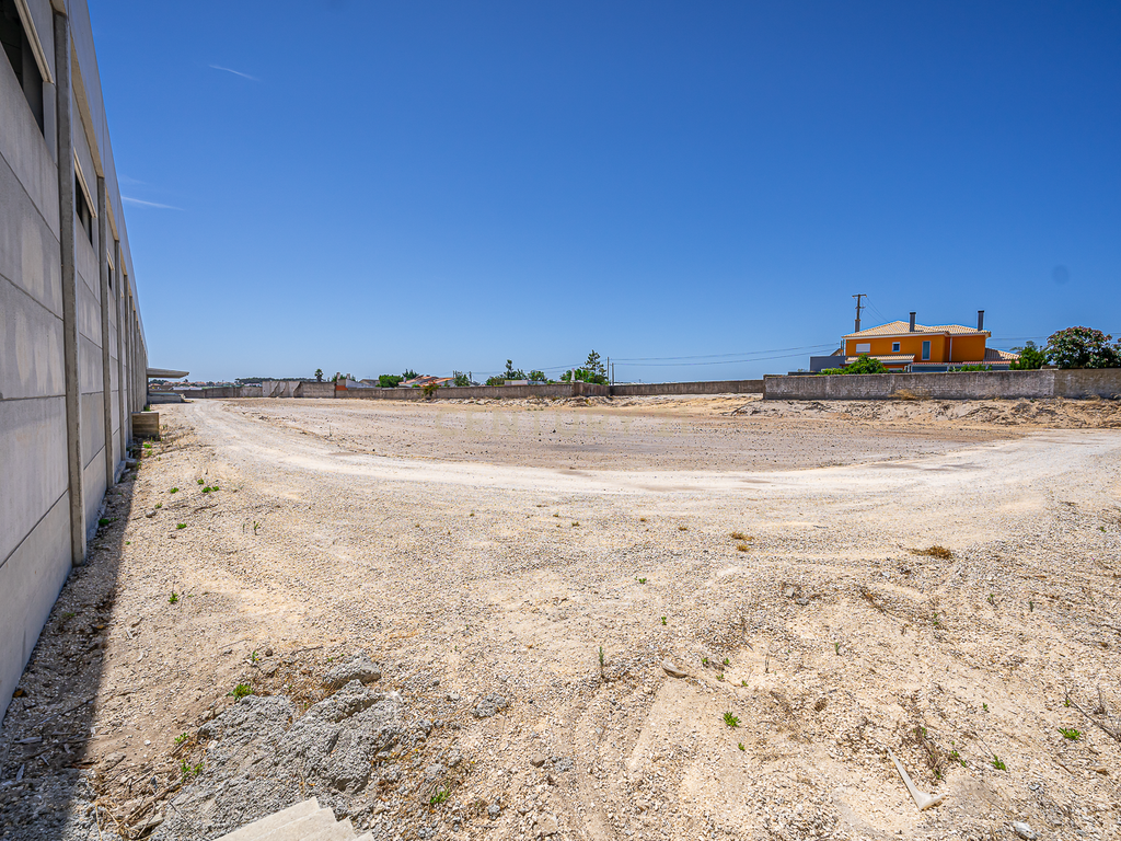ARMAZEM PARA VENDA EM TORRES VEDRAS - Image 29