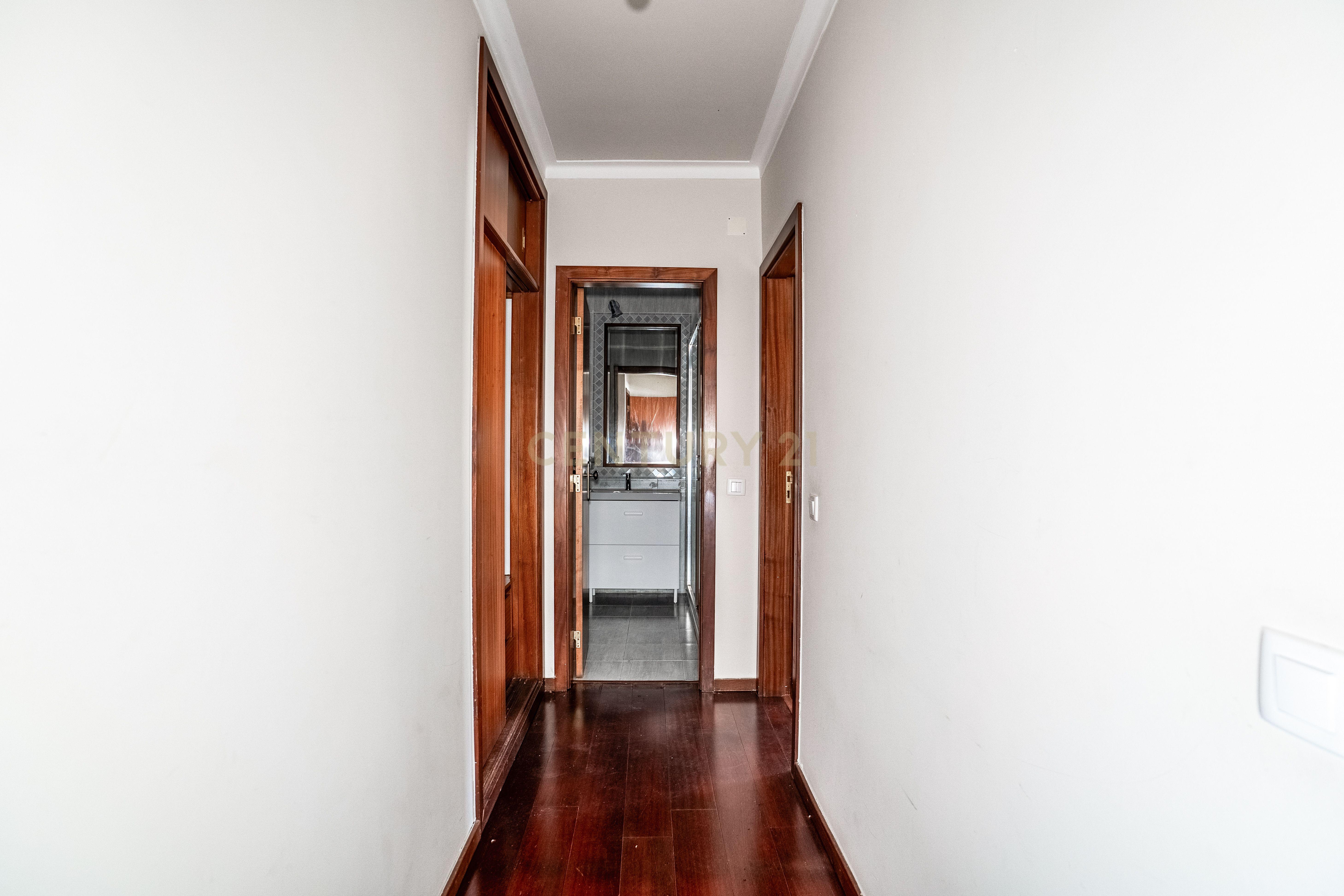 Apartamento T2 à venda em Caldas da Rainha - Nossa Senhora do Pópulo, Coto e São Gregório, Caldas da Rainha — foto 18