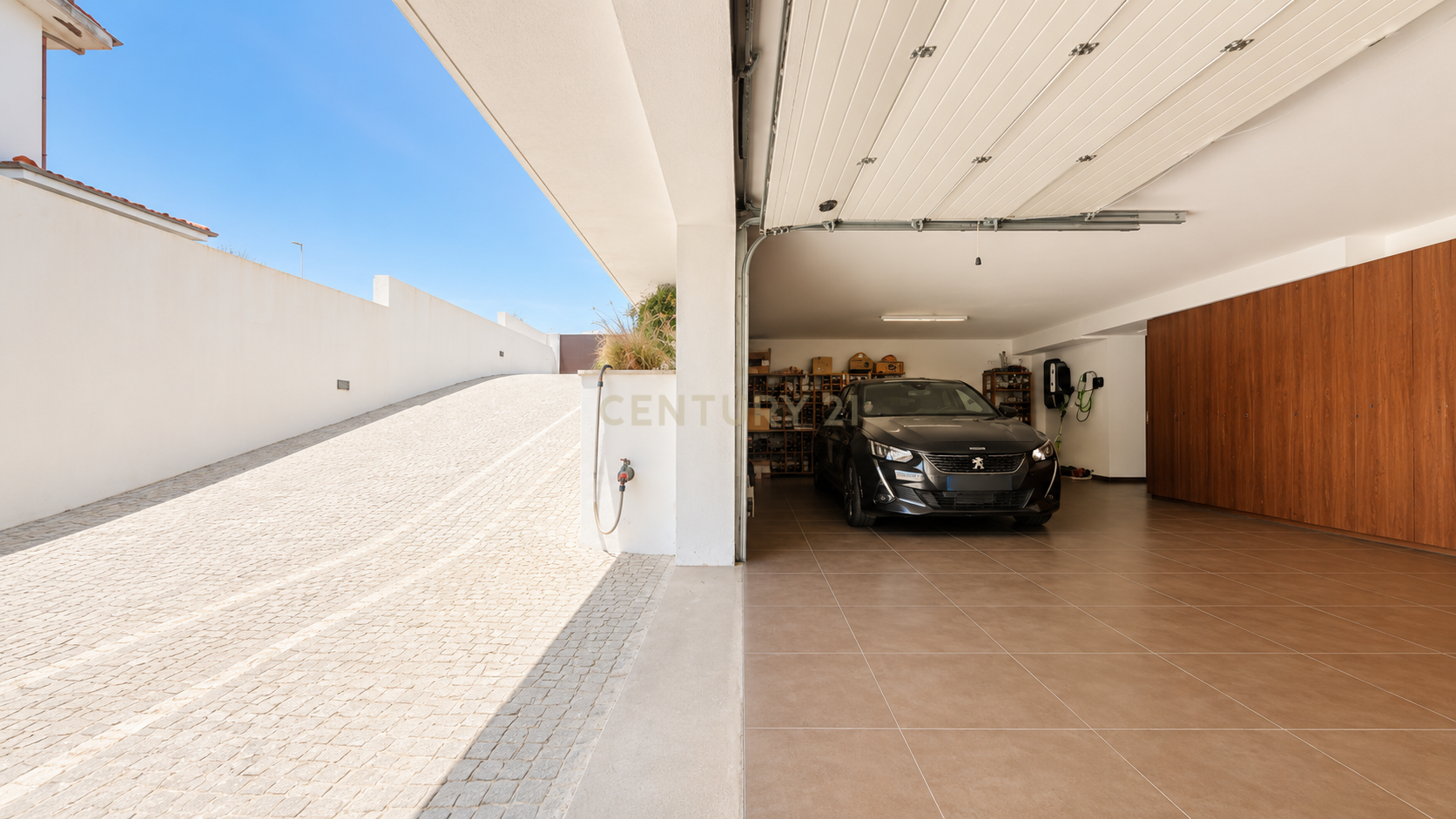 Fotografia 8 de Moradia T5 de gama alta com piscina aquecida e 977 m² de terreno — Beiriz, Póvoa de Varzim