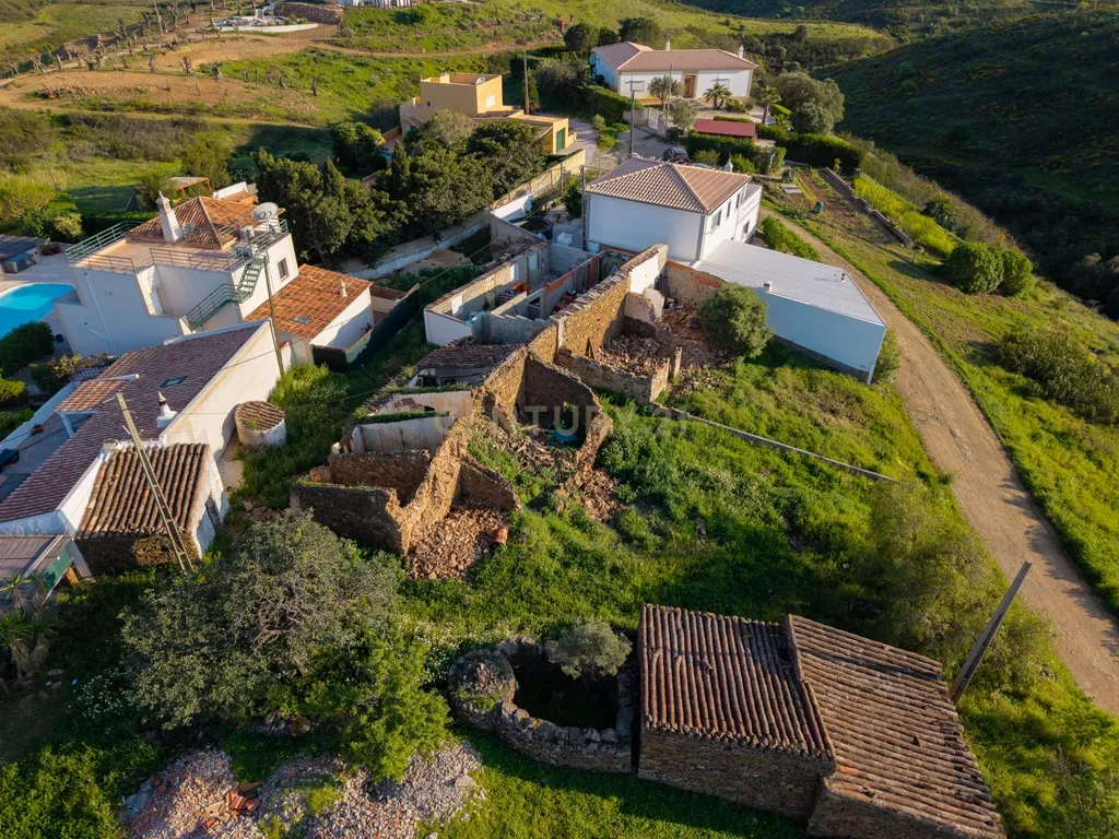 Oportunidade! - Projeto Aprovado Para Moradia com Vista Mar e Serra - Image 7