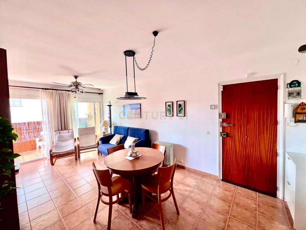 APARTAMENTO À VENDA EM PLATJA D'ARO - Image 3