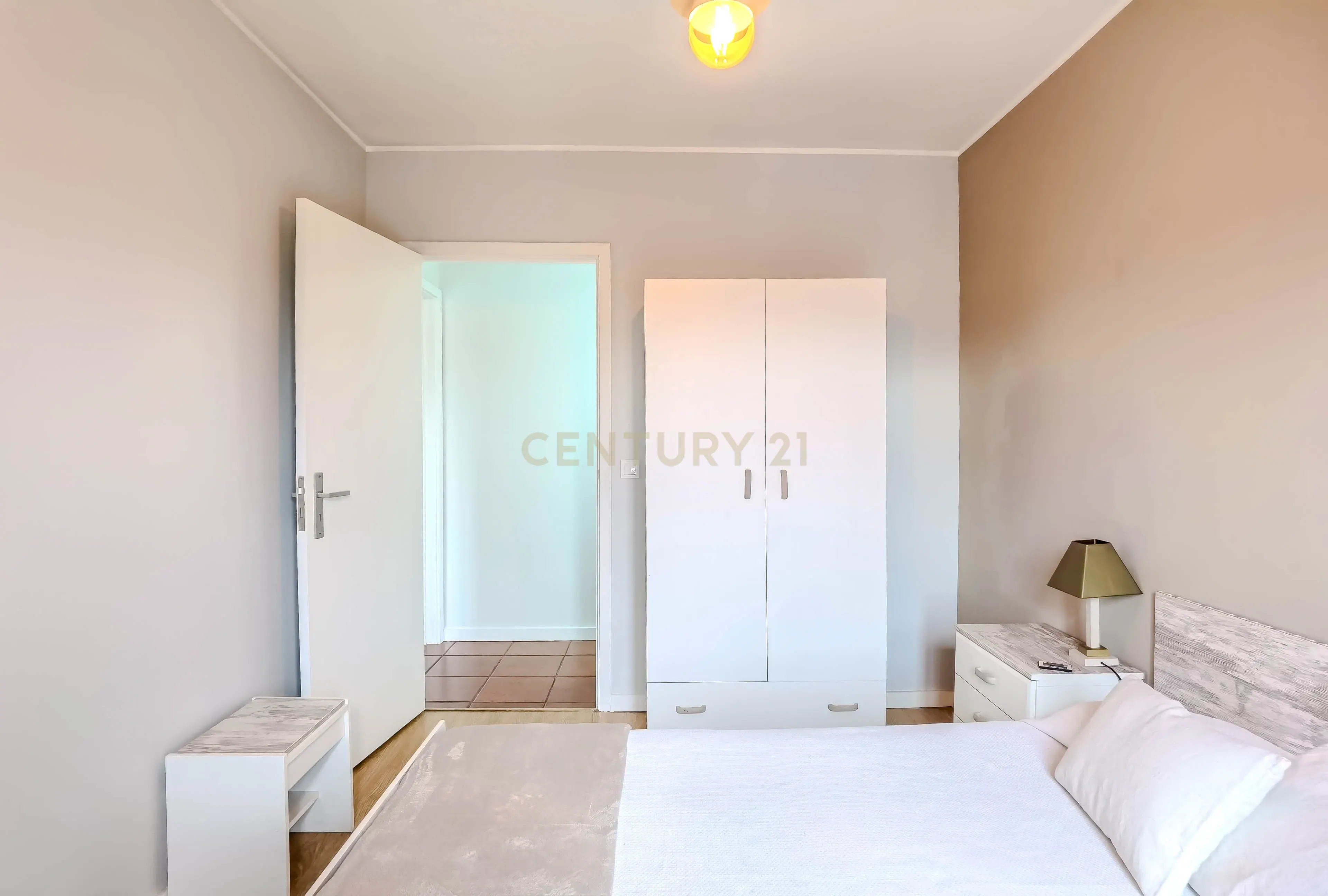 Apartamento Renovado T3 em Gondomar - Image 21