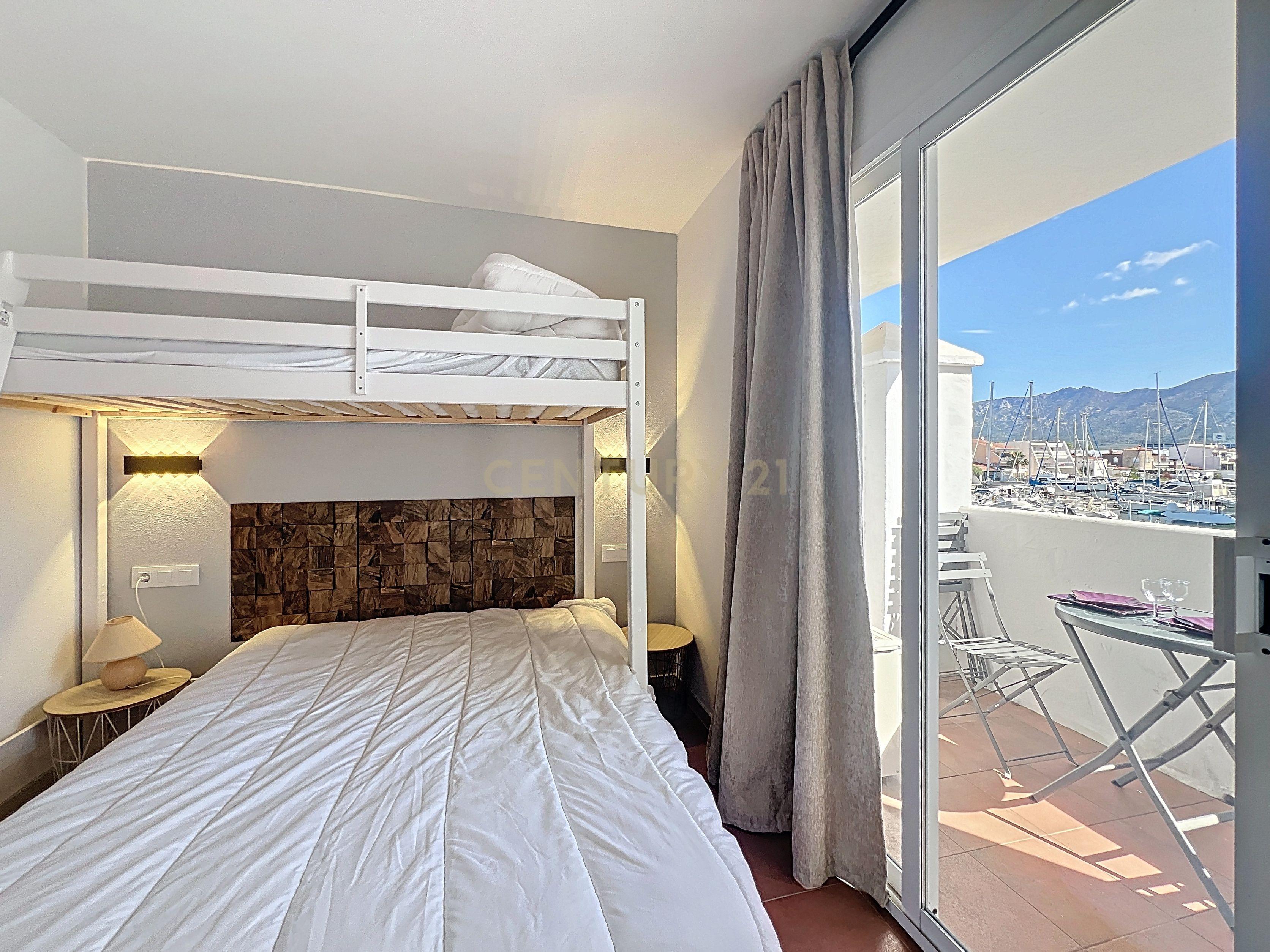 À venda – Apartamento com licença turística em Santa Margarita – Residência Royal Marine I - Image 14