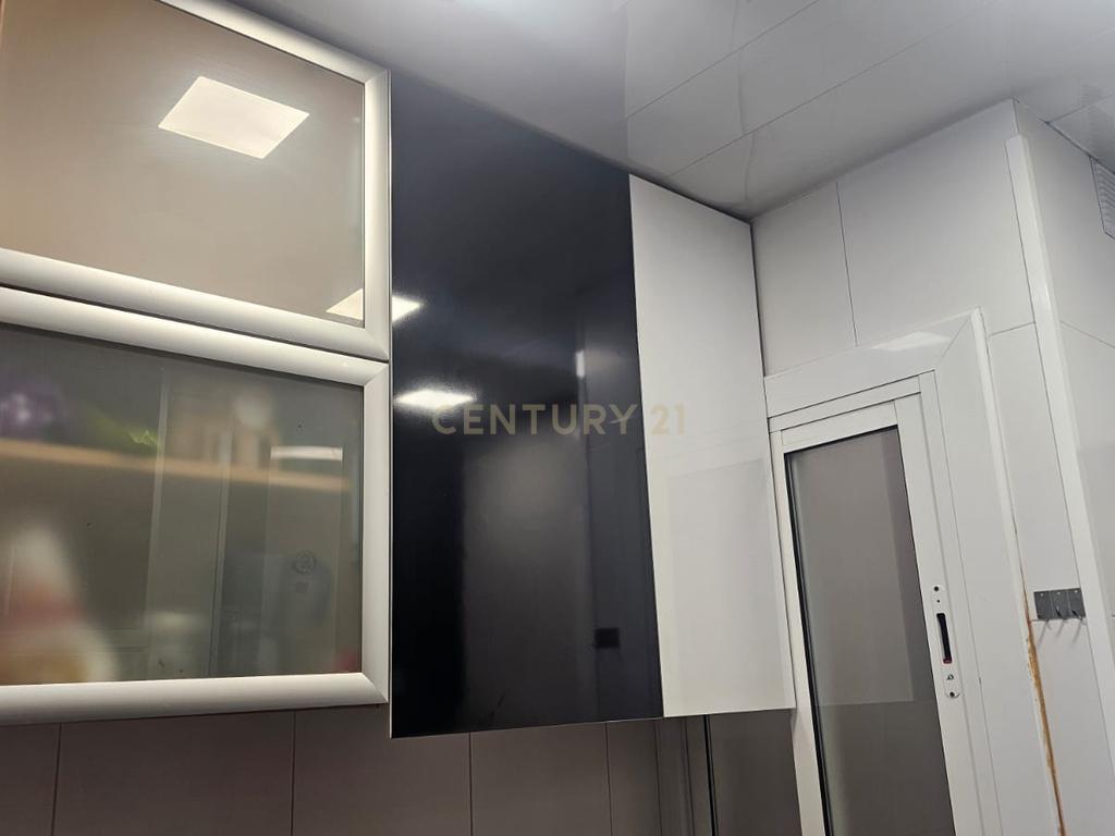  - Image 7