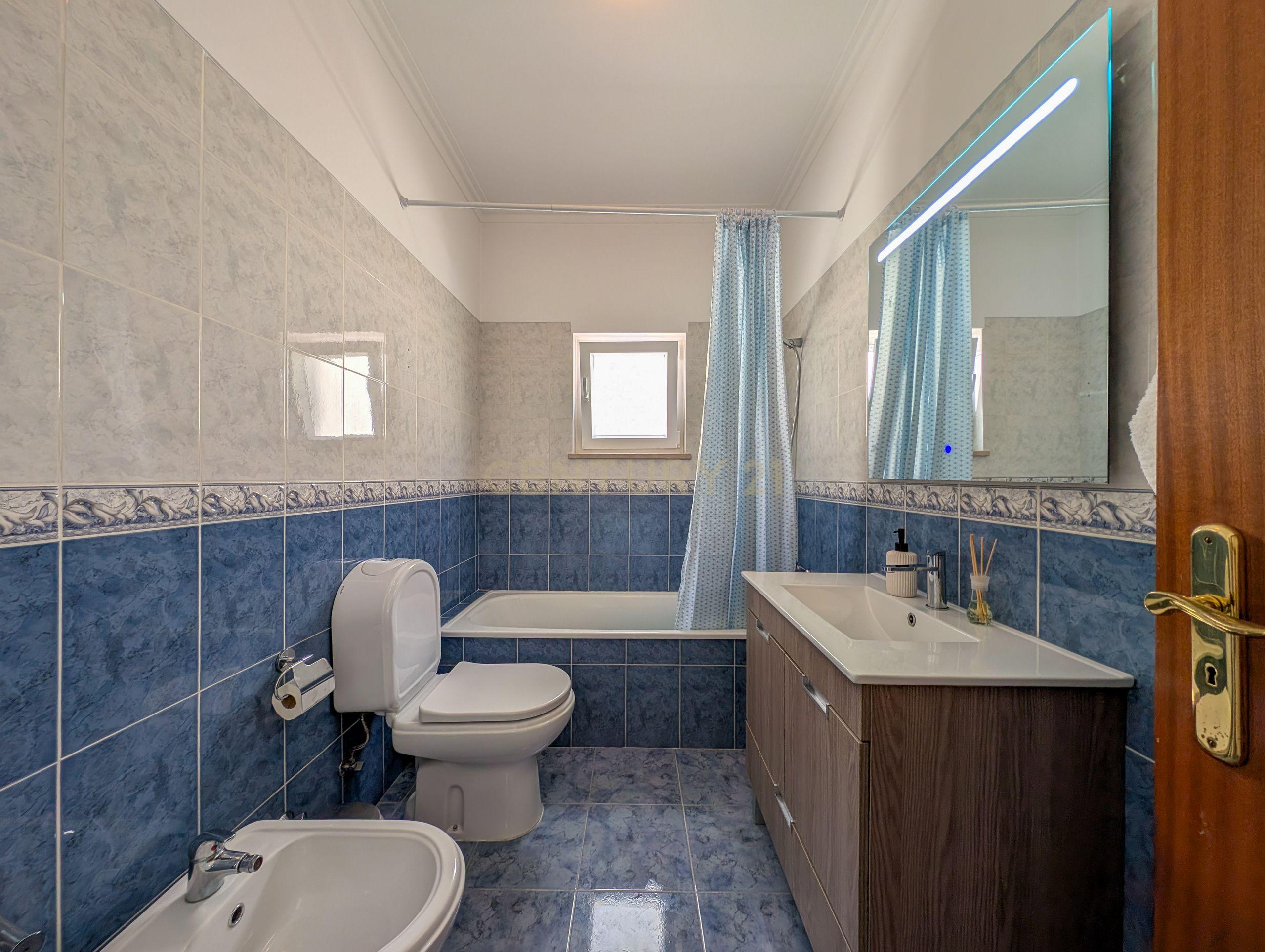 Quinta do Conde - Moradia Geminada Duplex com 142 m², com Garagem - Image 30