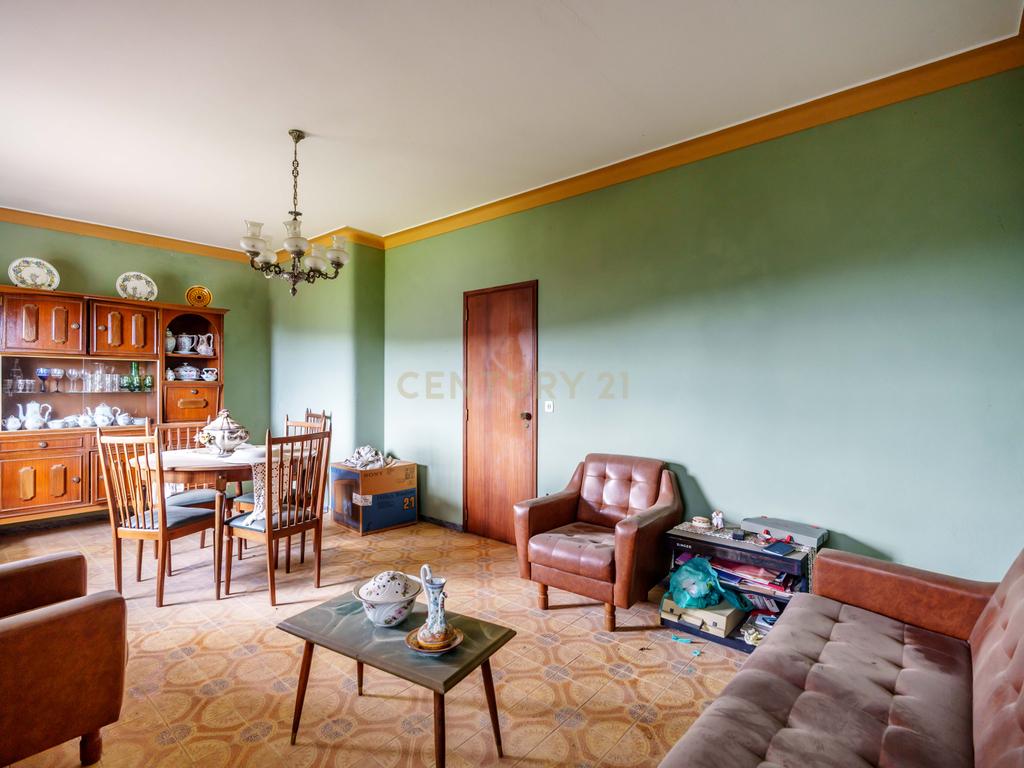 QUINTA COM 2,5 HECTARES EM ZONA CENTRAL DE MONCHIQUE - Image 17