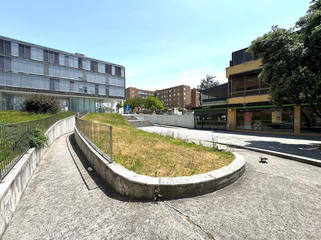Oportunidade de investimento: 3 postos de combustível + Parque com 108 lugares de estacionamento em Vila Nova de Gaia e Porto - Image 50