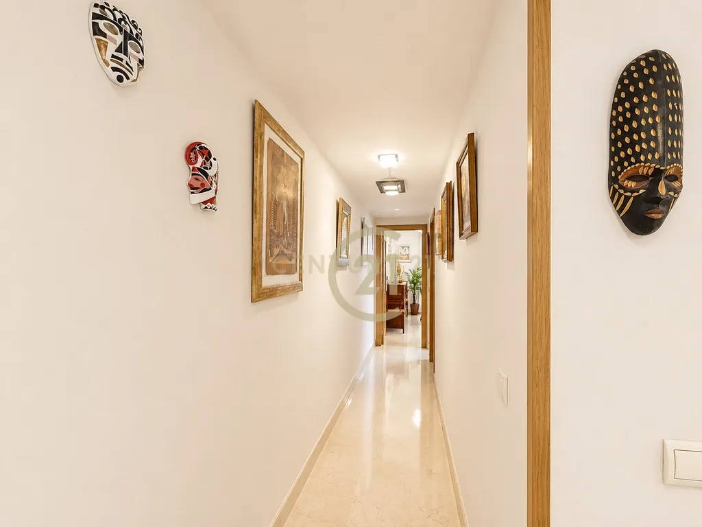Apartamento em Primeira Linha de Praia com Vistas Frontais para o Mar – 3 Quartos, Garagem e Arrecadação - Image 22