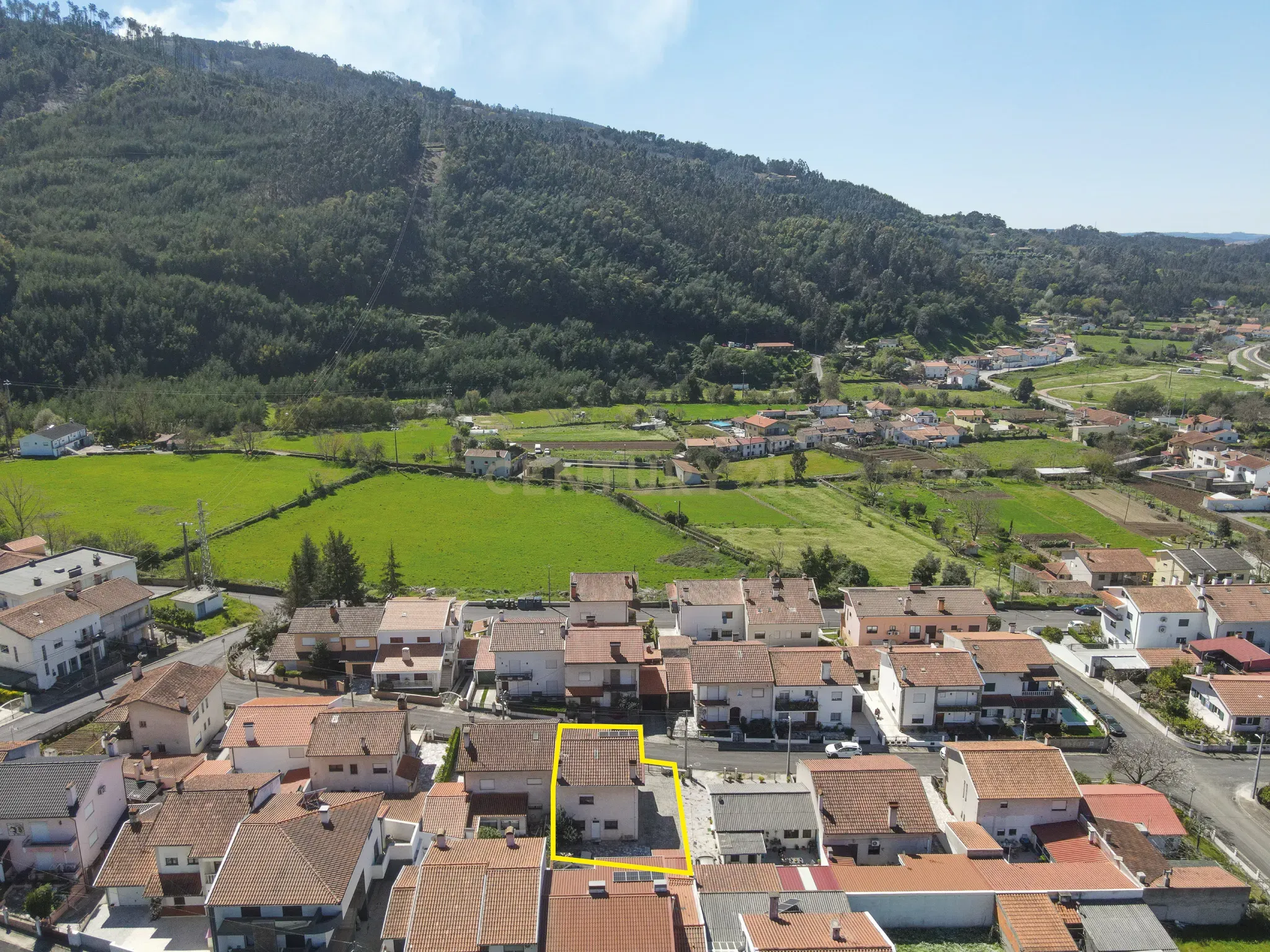 Moradia T3 com jardim e logradouro - Lousã em zona tranquila - Image 39