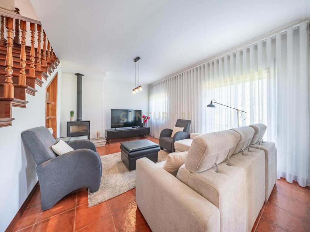 Casa T4 com Vista Panorâmica em Arcos de Valdevez - Image 19