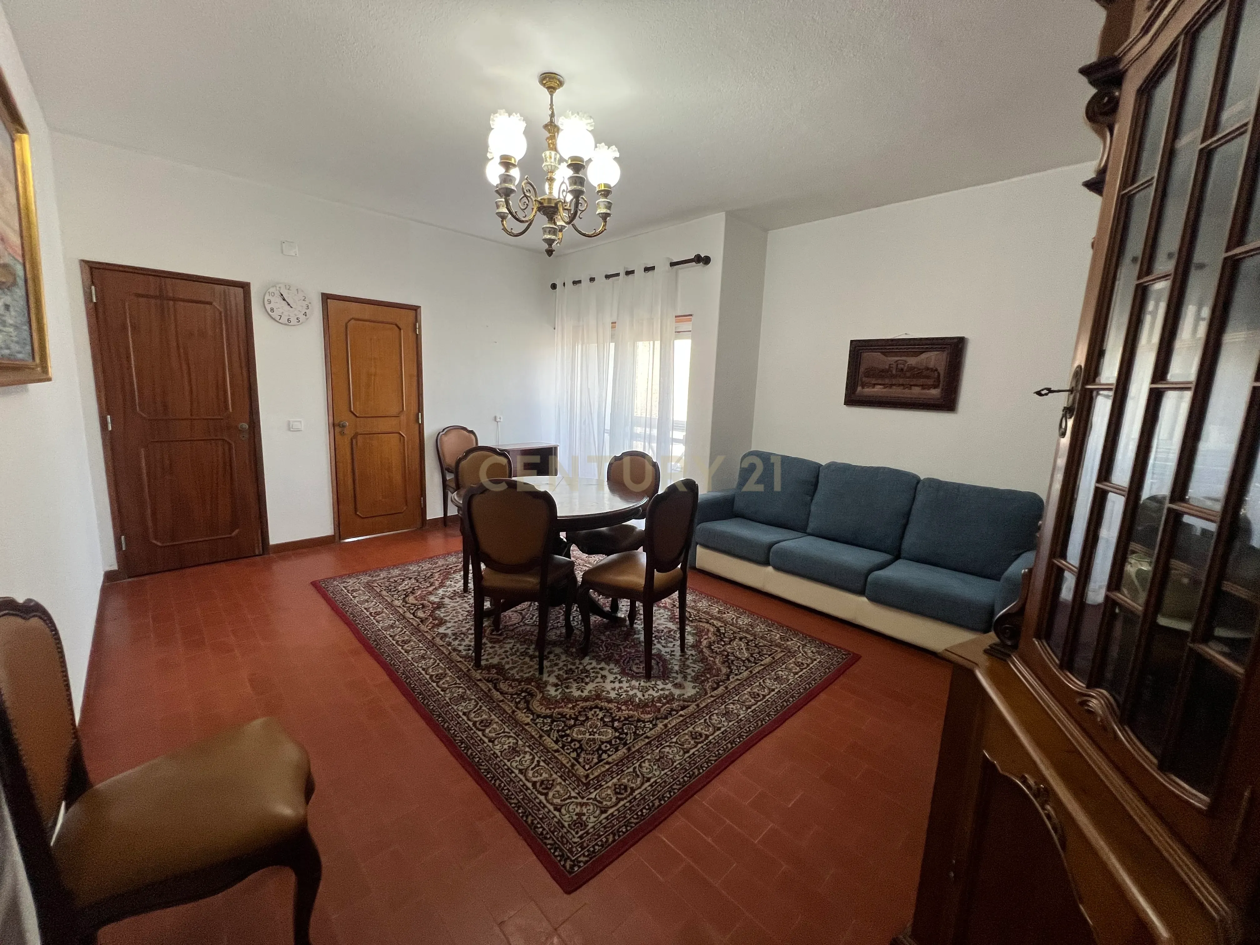 Fotografia 6 de Apartamento T1 mobilado, para arrendar em S. João de Caparica, Almada