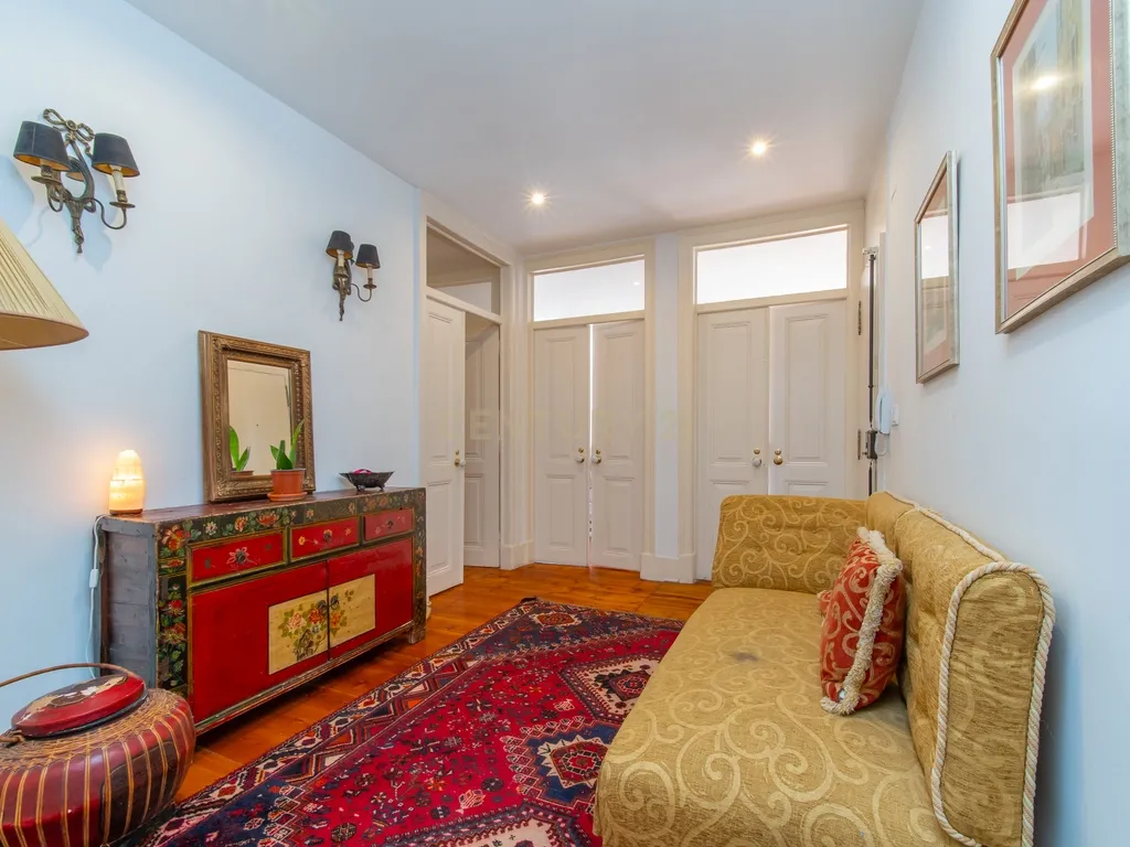 Penthouse Duplex T8 em Campo de Ourique - Lisboa - Image 12