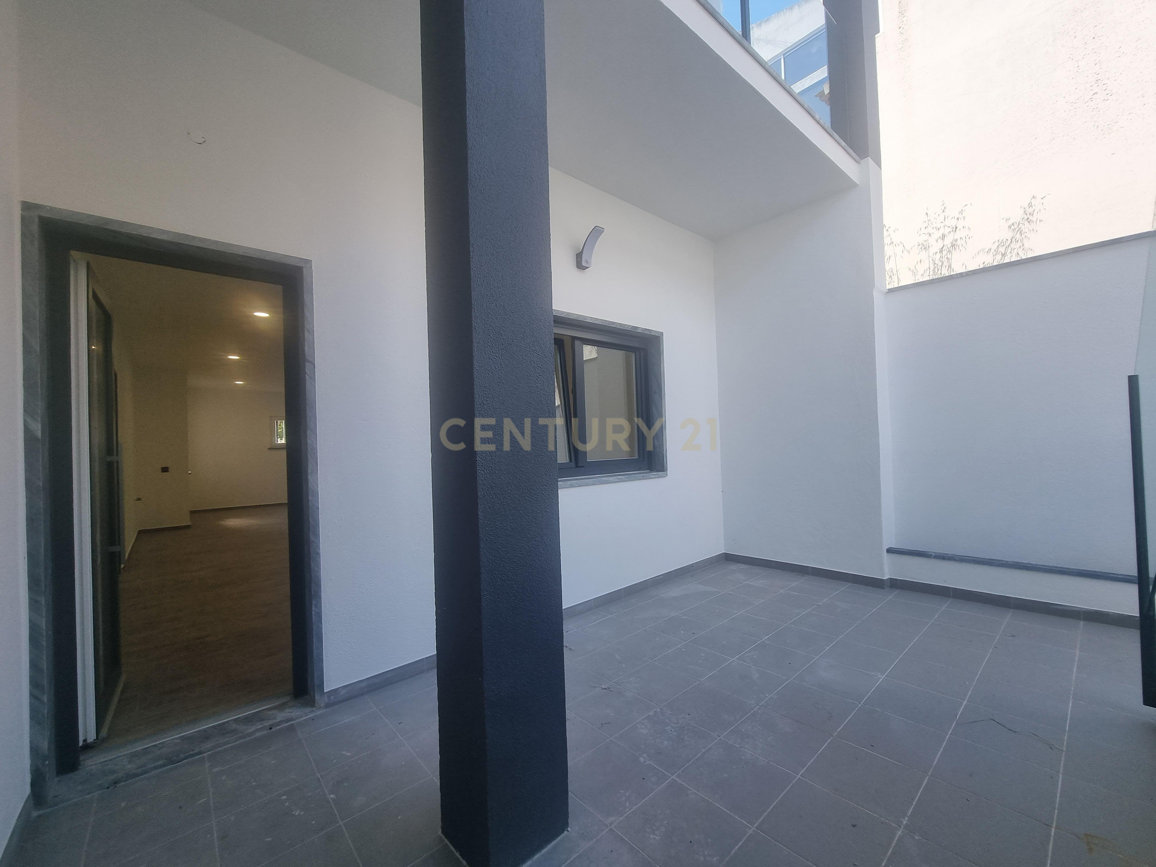 Moradia T2+1 Nova com garagem - Image 22