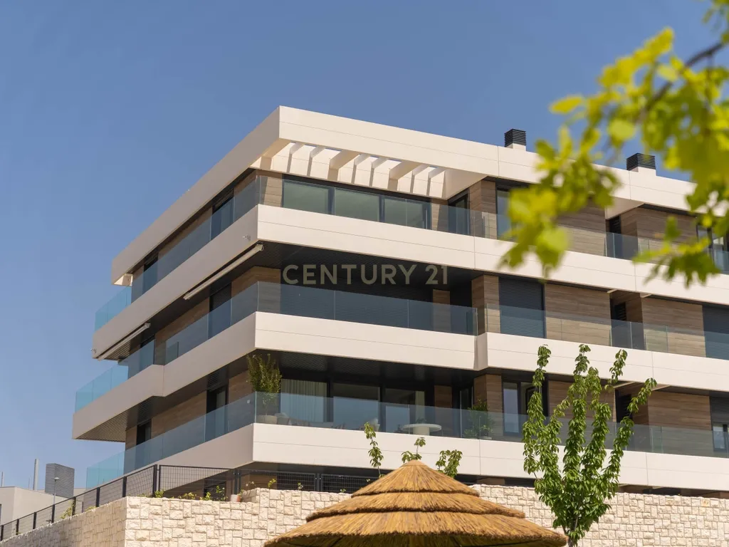 NOVO EMPREENDIMENTO EM LA MORALEJA - Image 2