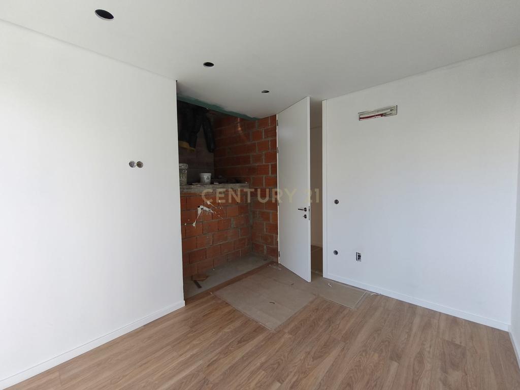 Casa em Construção em Braga, Esposende - 3 Quartos e Garagem - Image 6