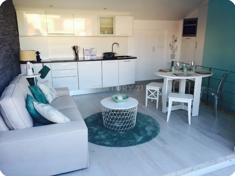 Uma Oportunidade Única para Viver ou Investir em Sesimbra! - Image 3