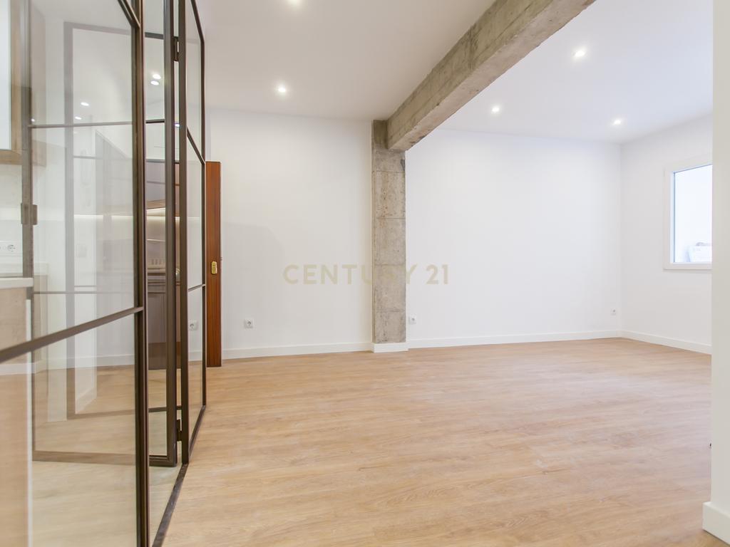  - Image 1