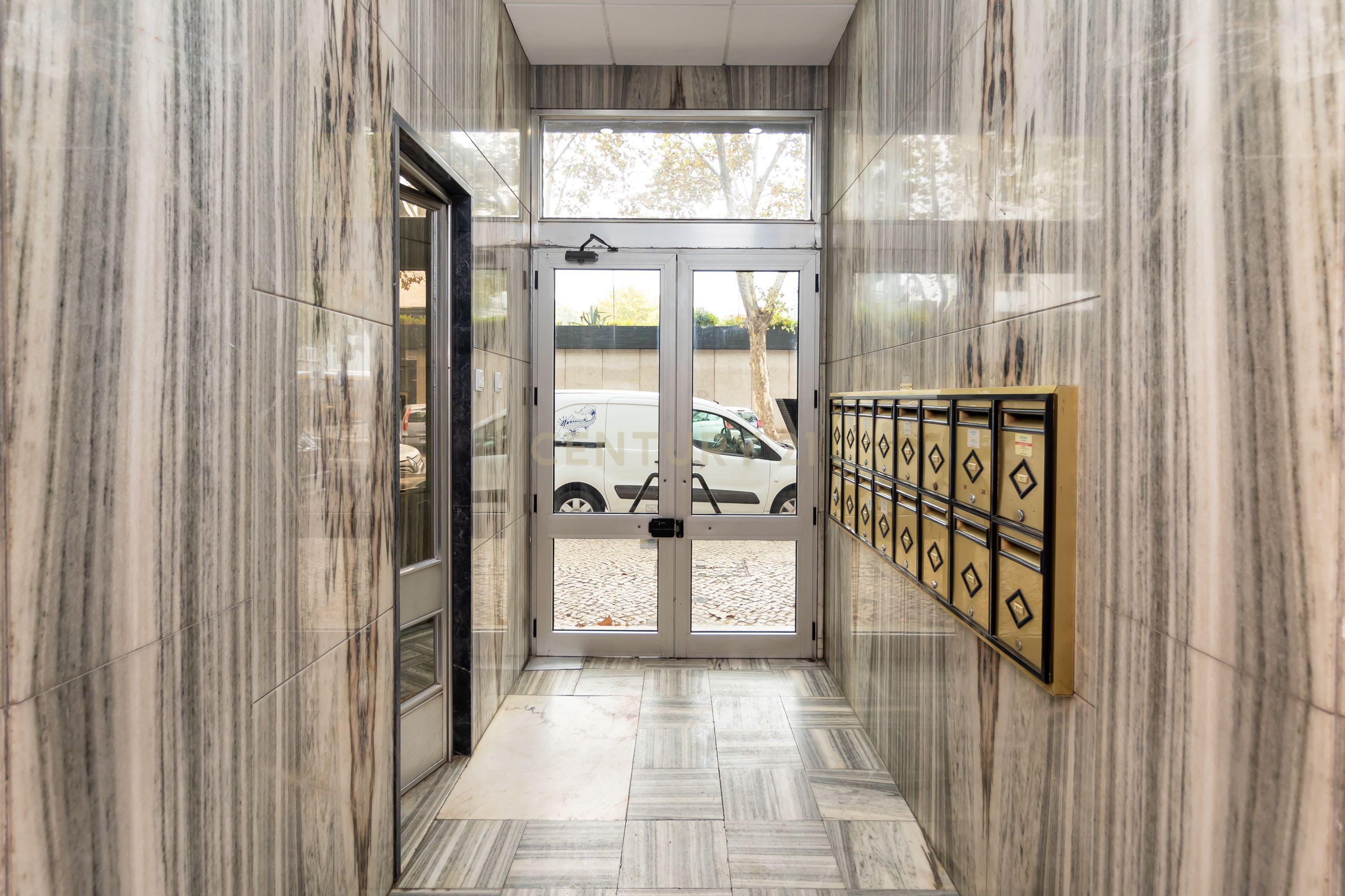 Apartamento T2 - Lisboa - Image 10