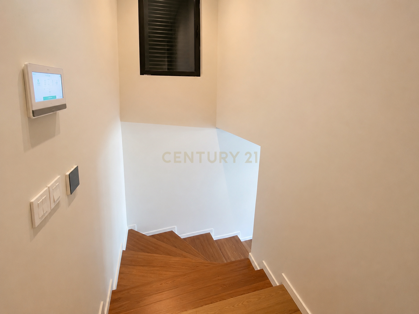 Fotografia 8 de T1+1 Duplex no FONTEDAMOURA80 | Aldoar, Porto