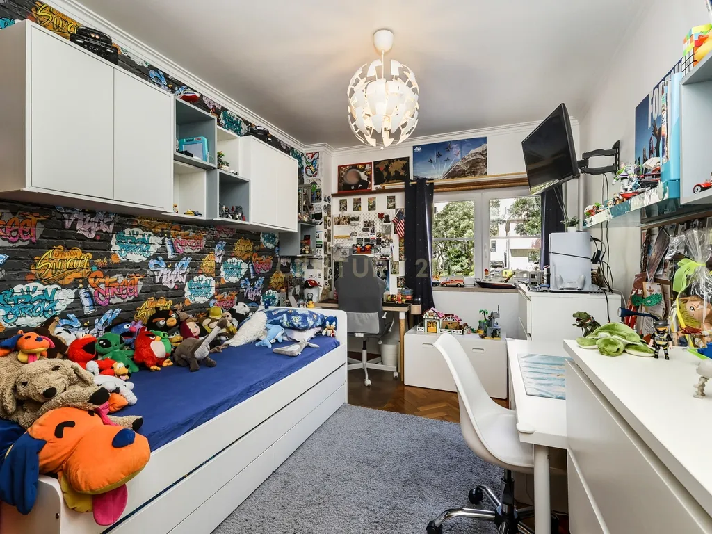 Apartamento T3 em Prior Velho com estacionamento - Image 15