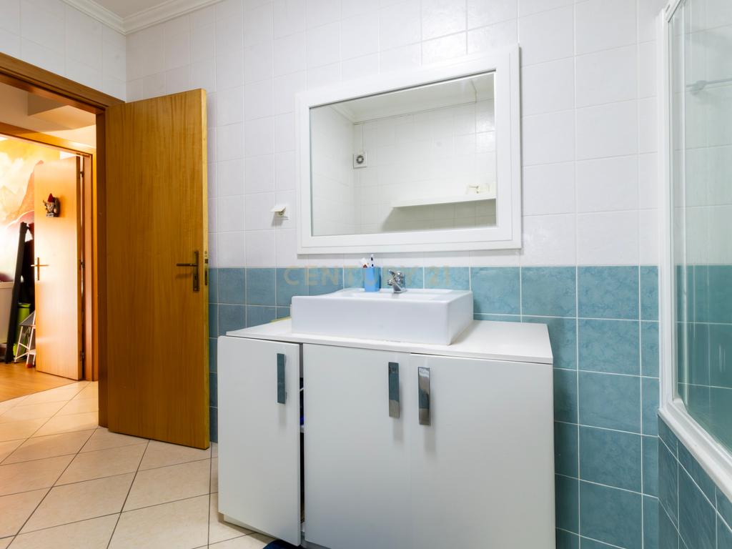 Apartamento T3 Espaçoso com elevador em Pataias, Alcobaça com Vista para o Campo - Image 27